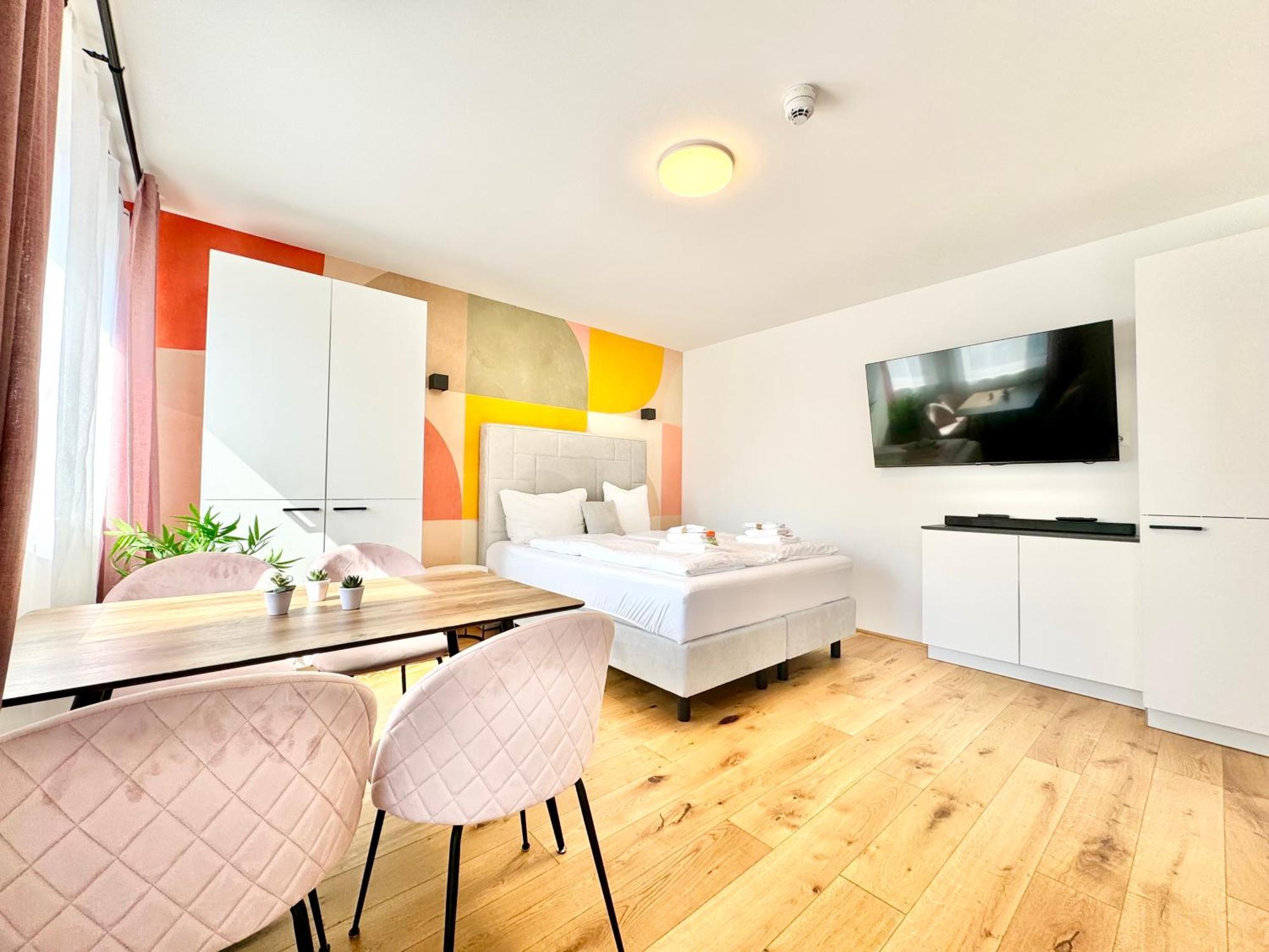 Stylische Wohnung Mit Balkon Vienna Exterior photo
