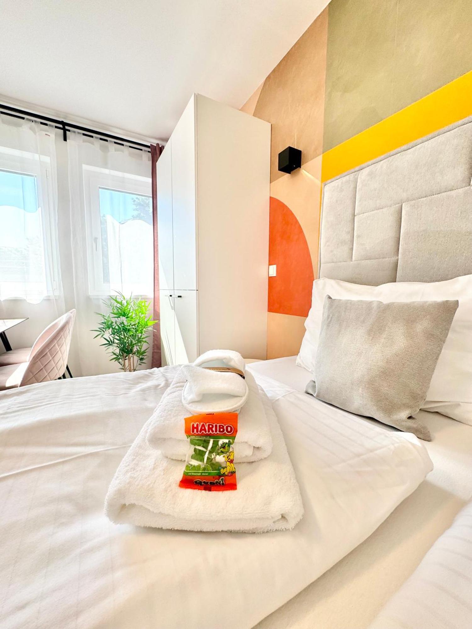 Stylische Wohnung Mit Balkon Vienna Exterior photo